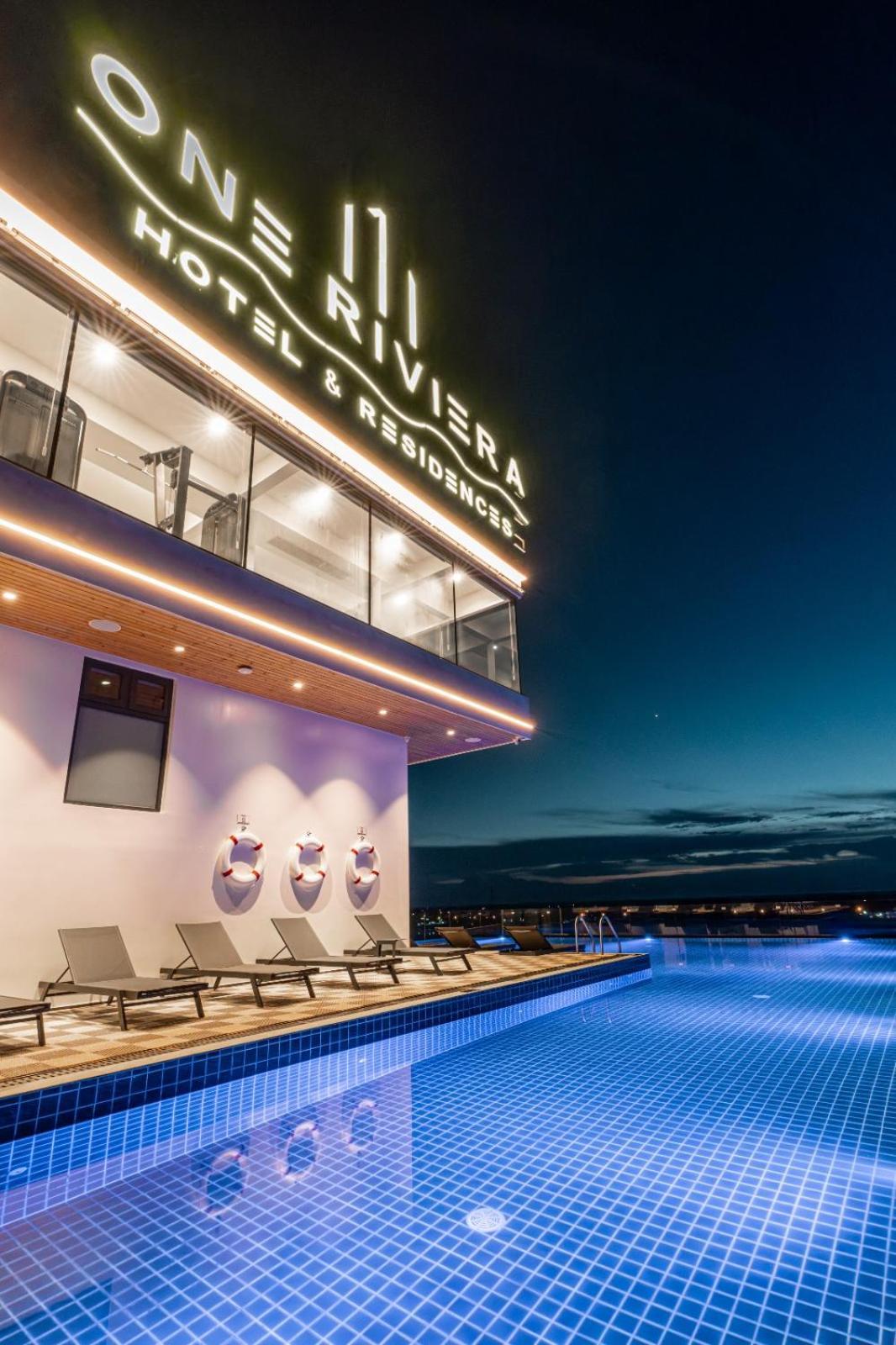 One Riviera Hotel And Residences Ban Souanmone Екстериор снимка